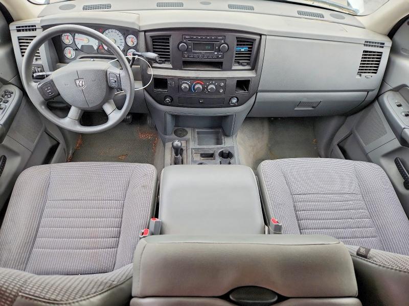 2009 DODGE RAM 2500 — Фото 8 из 12
