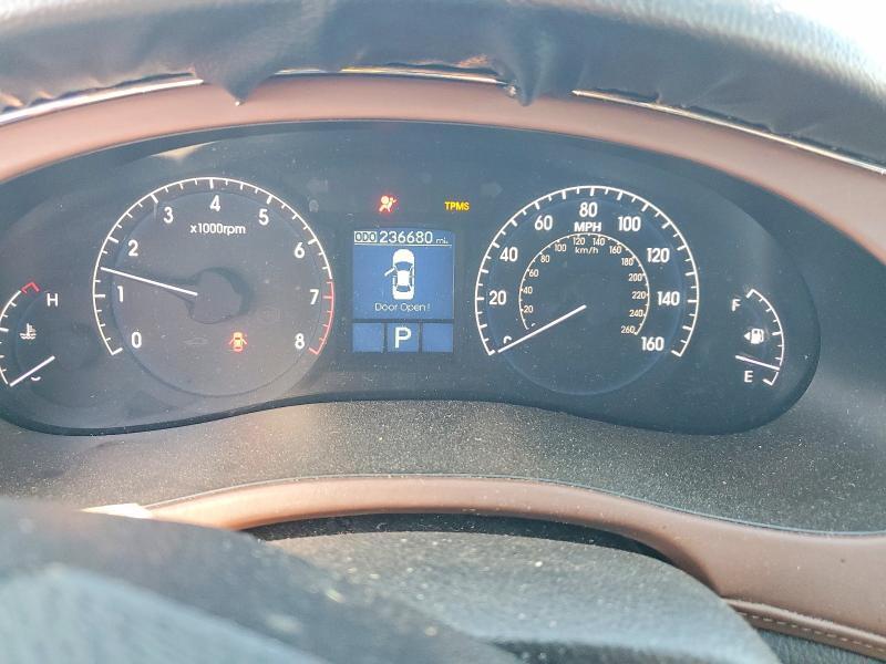 2009 HYUNDAI GENESIS 3.8L — Фото 9 из 12