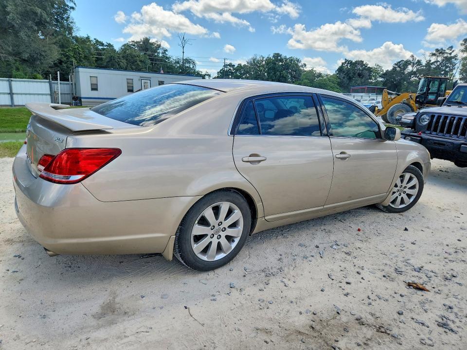 2005 TOYOTA AVALON XLS — Фото 3 из 12