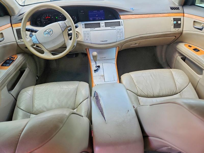 2005 TOYOTA AVALON XLS — Фото 8 из 12