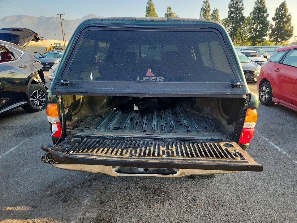 2003 TOYOTA TACOMA PRERUNNER V6 — Фото 6 из 12