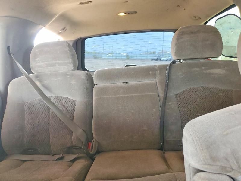 2002 CHEVROLET TAHOE K1500 — Фото 10 из 14