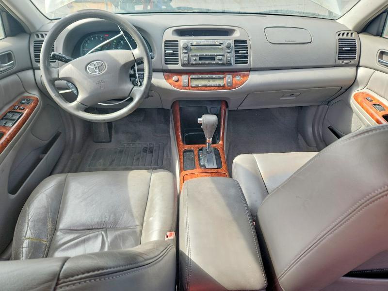 2002 TOYOTA CAMRY XLE V6 — Фото 8 из 12