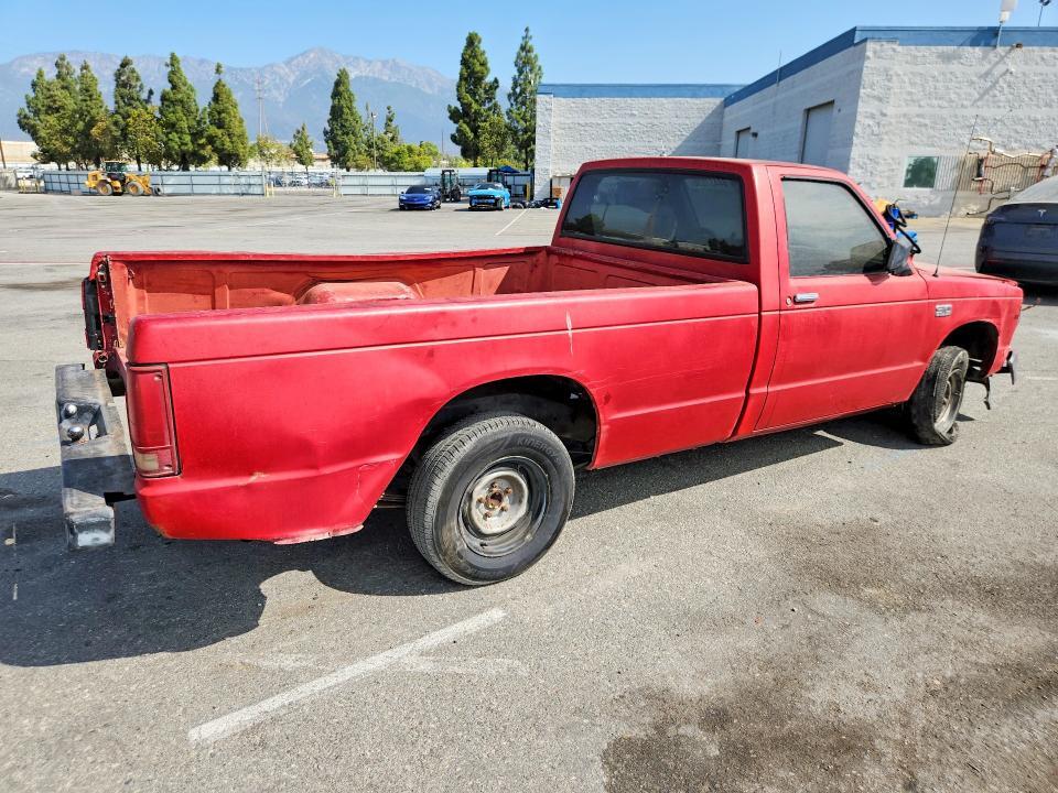 1987 CHEVROLET S TRUCK S10 — Фото 3 из 12