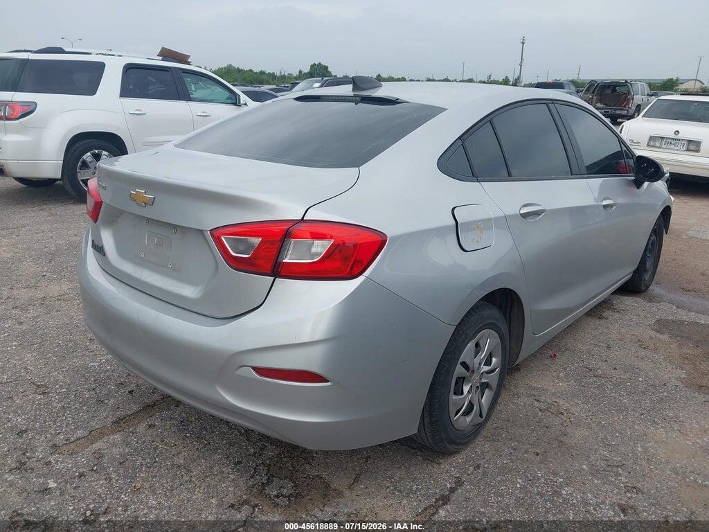 1G1BC5SM4K7140083 2019 CHEVROLET CRUZE photo no. 4