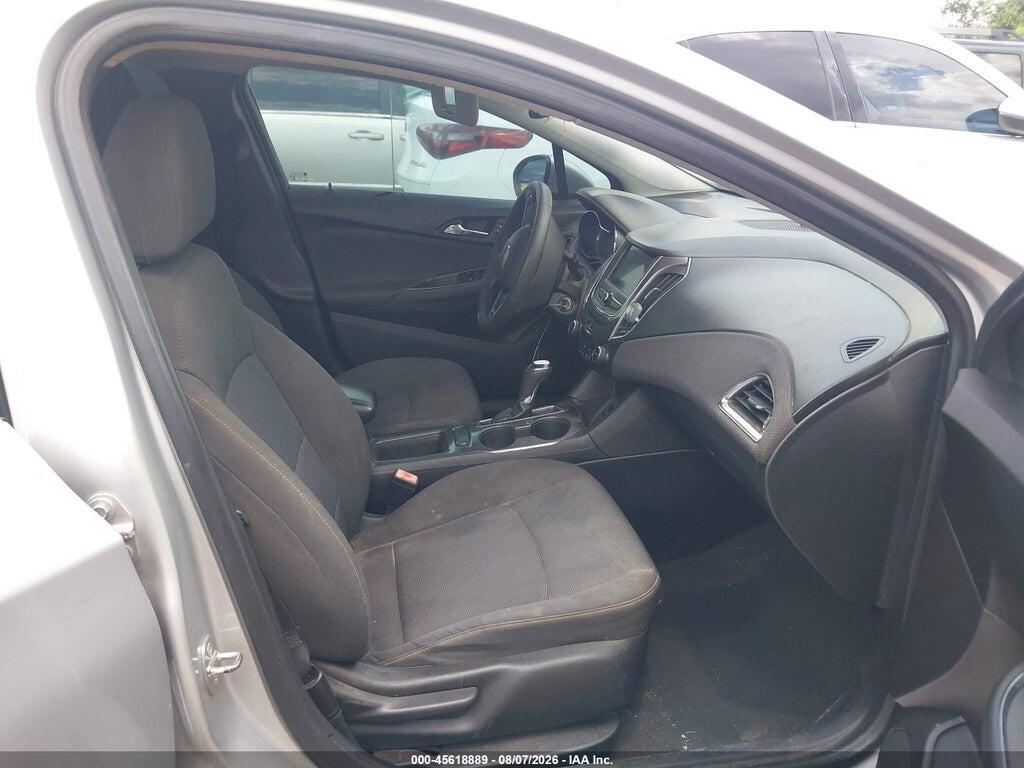 1G1BC5SM4K7140083 2019 CHEVROLET CRUZE photo no. 5