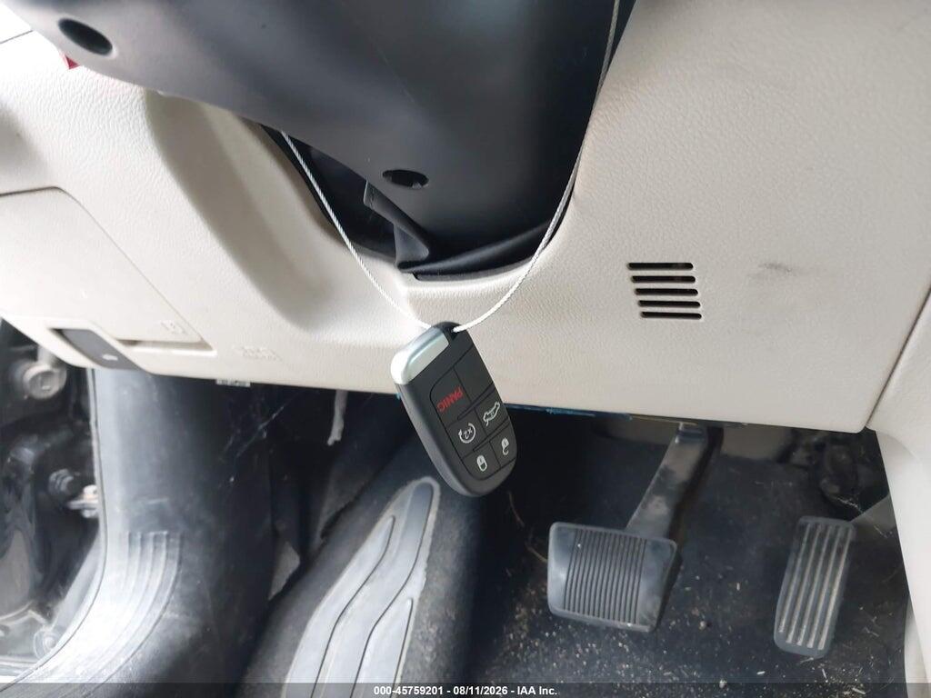 1C3CCCFB0FN547509 2015 CHRYSLER 200 photo no. 11