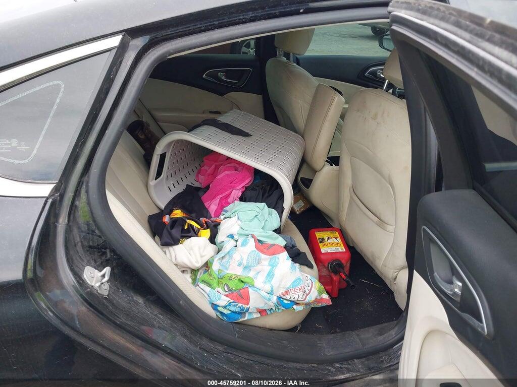 1C3CCCFB0FN547509 2015 CHRYSLER 200 photo no. 8