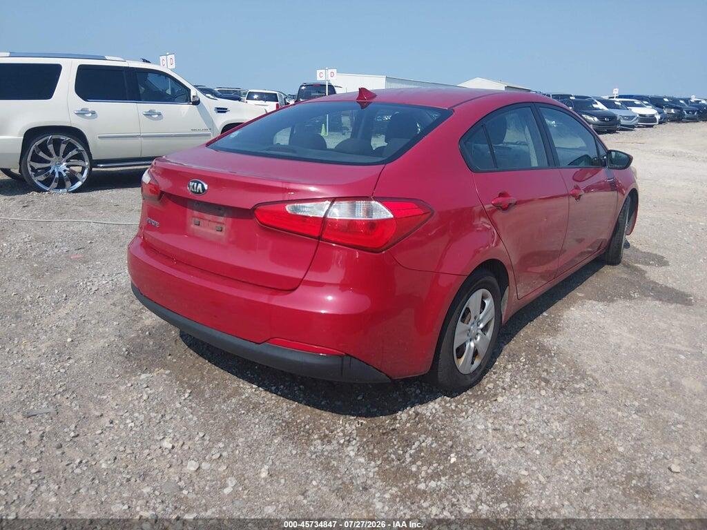 KNAFK4A67G5438507 2016 KIA FORTE photo no. 4