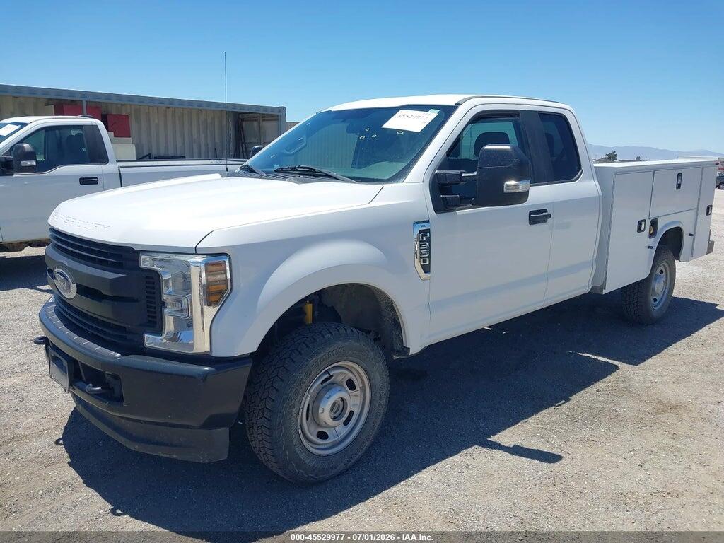 1FD8X3B62KEC36149 2019 FORD F-350 photo no. 2