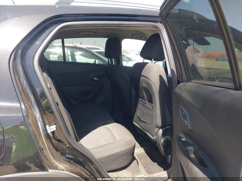 3GNCJLSB2HL215881 2017 CHEVROLET TRAX photo no. 8