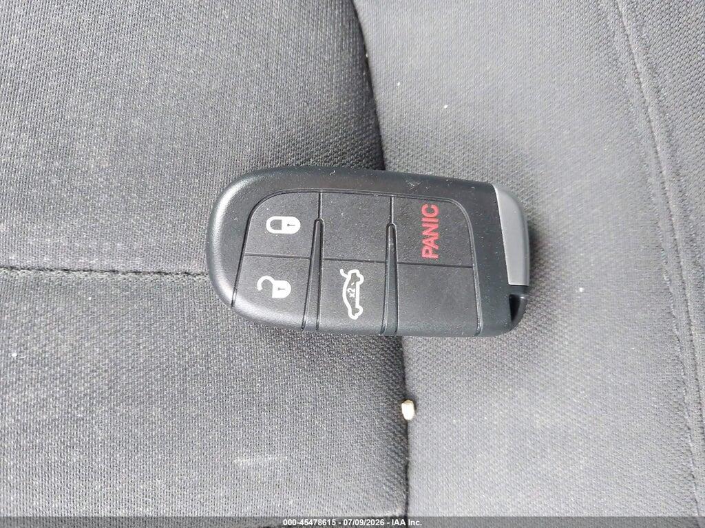1C3CCCAB7GN154115 2016 CHRYSLER 200 photo no. 11