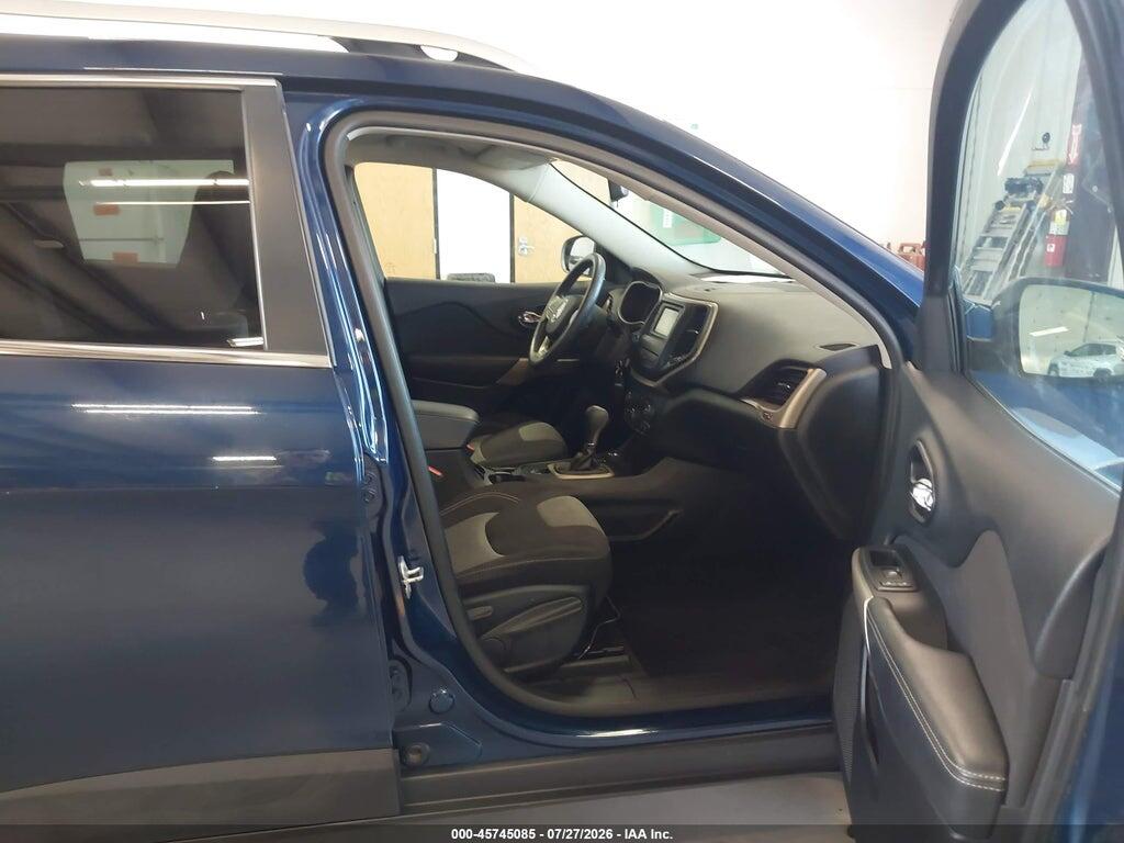 1C4PJMCB3JD531879 2018 JEEP CHEROKEE photo no. 5