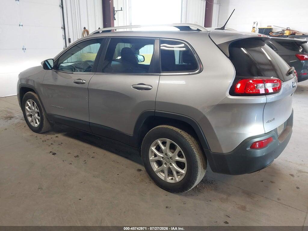 1C4PJMCB0JD531886 2018 JEEP CHEROKEE photo no. 3