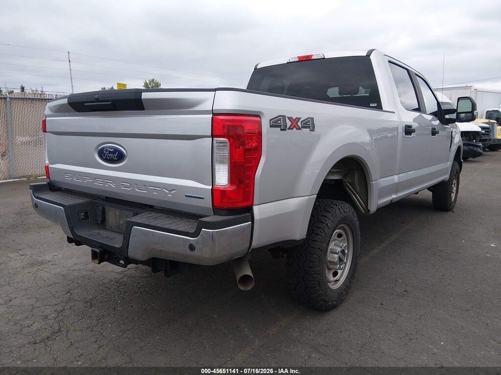 1FT7W2B62JEC48717 2018 FORD F-250 photo no. 4