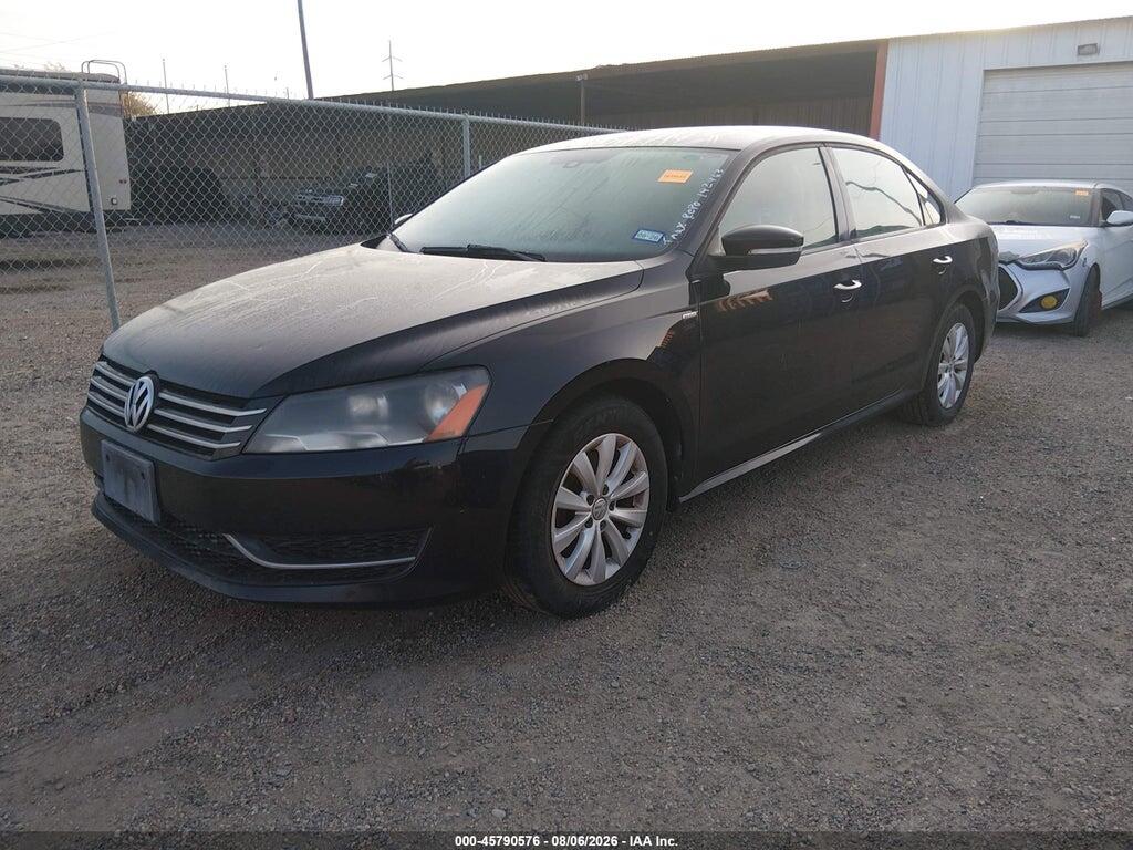 1VWAH7A30DC142963 2013 VOLKSWAGEN PASSAT photo no. 2