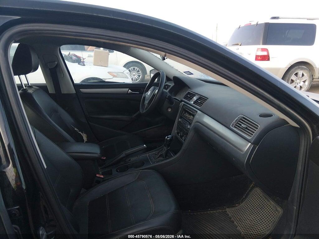 1VWAH7A30DC142963 2013 VOLKSWAGEN PASSAT photo no. 5
