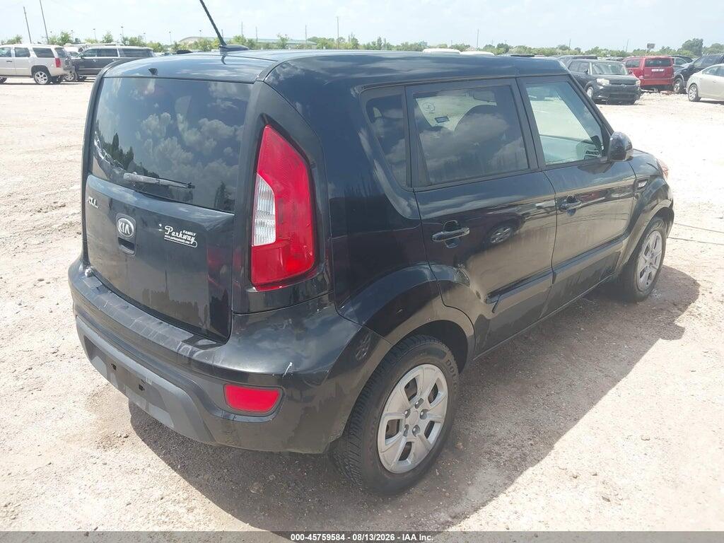 KNDJT2A50D7613976 2013 KIA SOUL photo no. 4