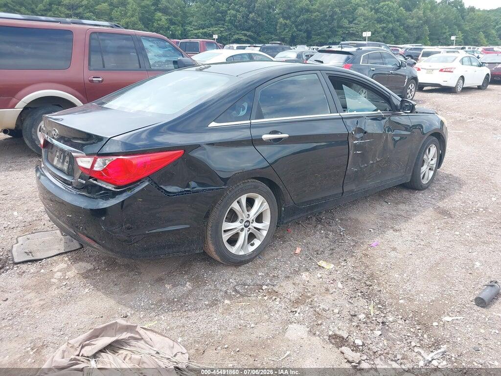 5NPEC4ACXDH695061 2013 HYUNDAI SONATA photo no. 4