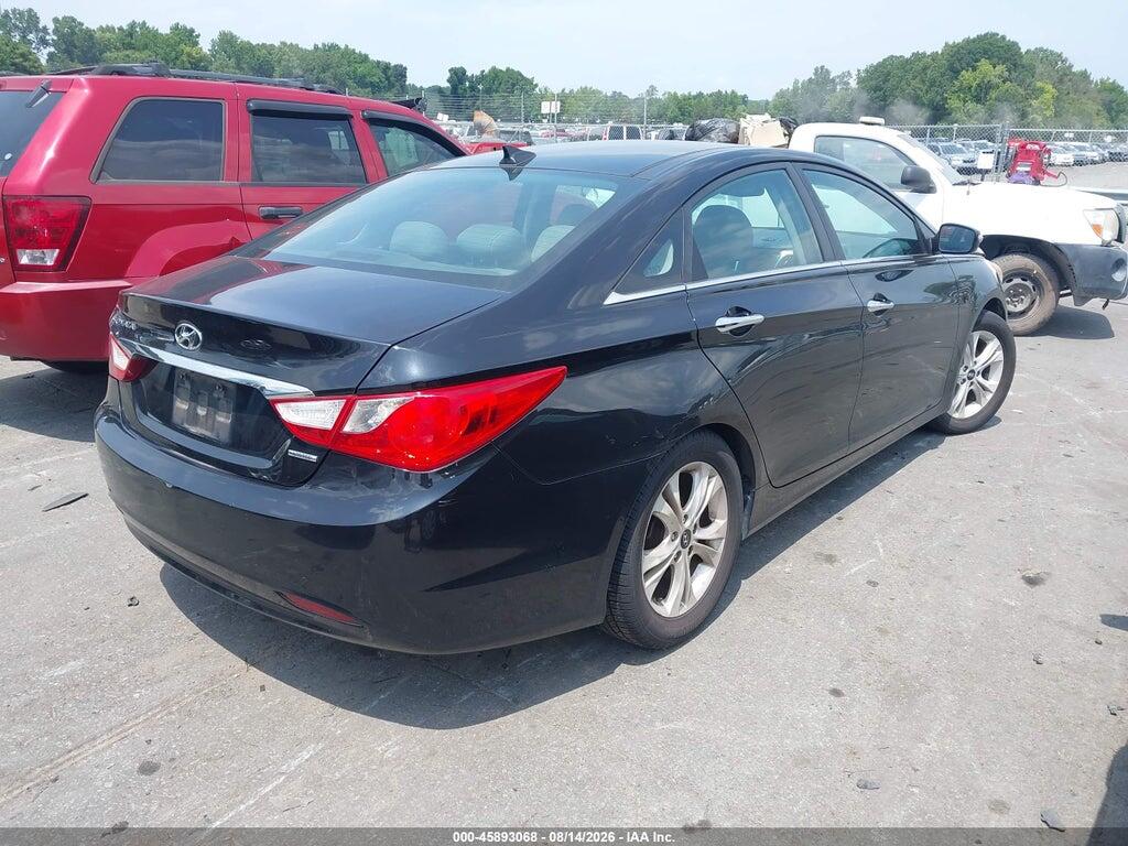 5NPEC4AC9DH651536 2013 HYUNDAI SONATA photo no. 4