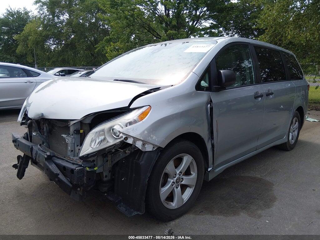 5TDZZ3DC6LS079386 2020 TOYOTA SIENNA photo no. 2