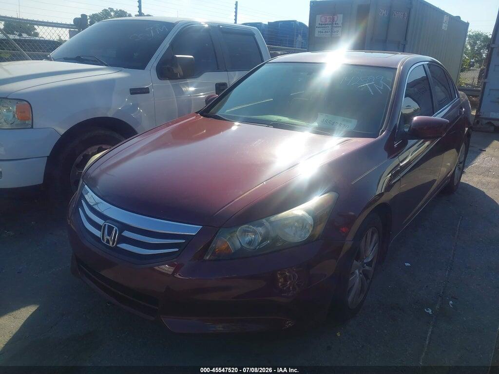 1HGCP2F74CA142599 2012 HONDA ACCORD photo no. 2