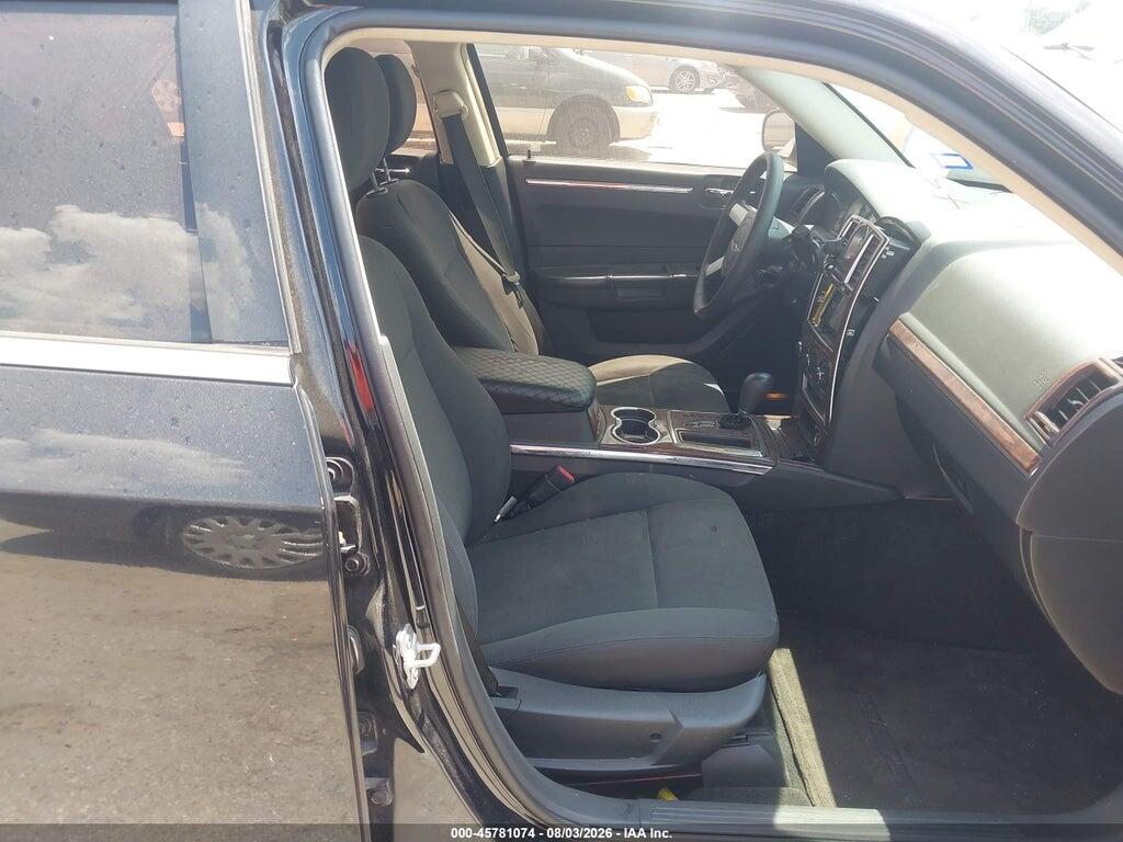 2C3CA4CD1AH328450 2010 CHRYSLER 300 photo no. 5