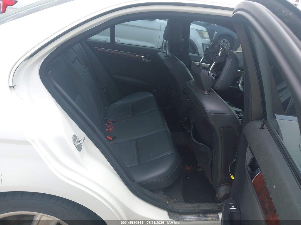 WDDGF8BB8BR141574 2011 MERCEDES-BENZ C 300 photo no. 8