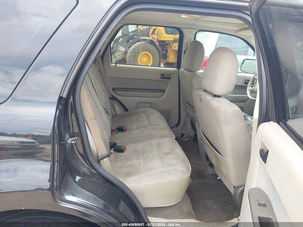 1FMCU9DGXBKC38017 2011 FORD ESCAPE photo no. 8