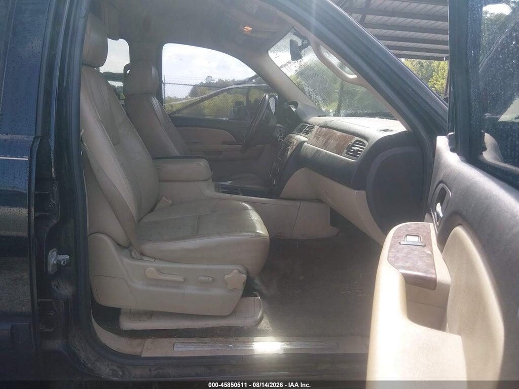 3GNFC16048G196571 2008 CHEVROLET SUBURBAN 1500 photo no. 5