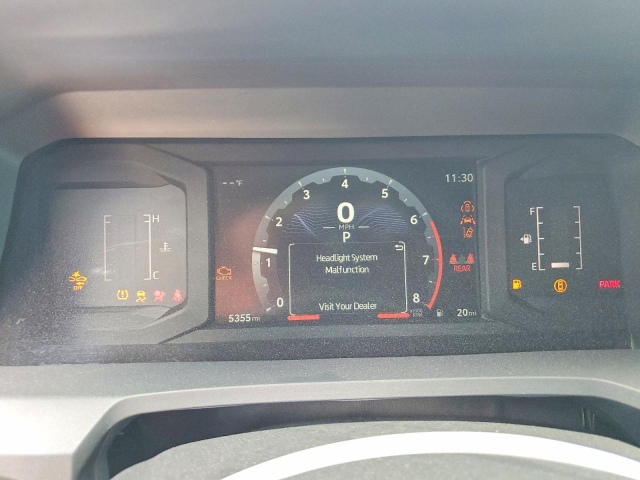 2025 TOYOTA TACOMA SR5 — Фото 9 из 12