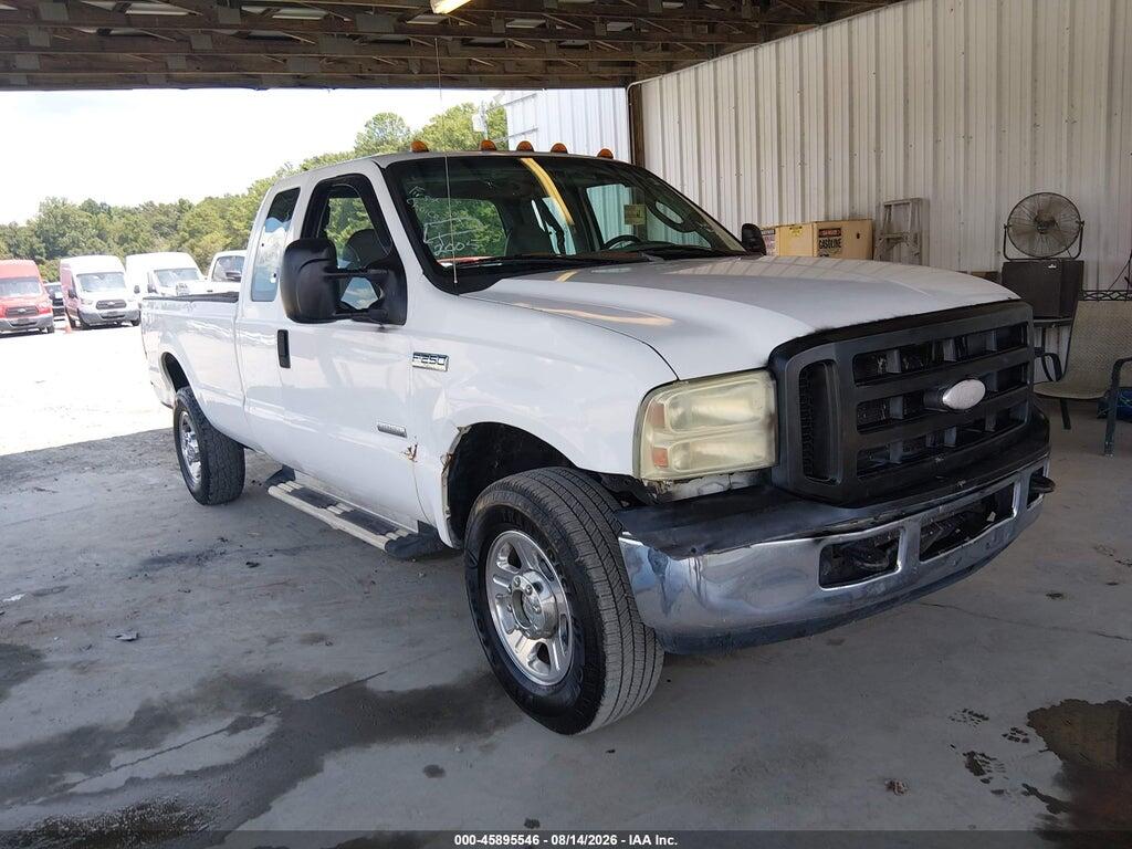 2005 FORD F-250 1FTSX21P25EC48997