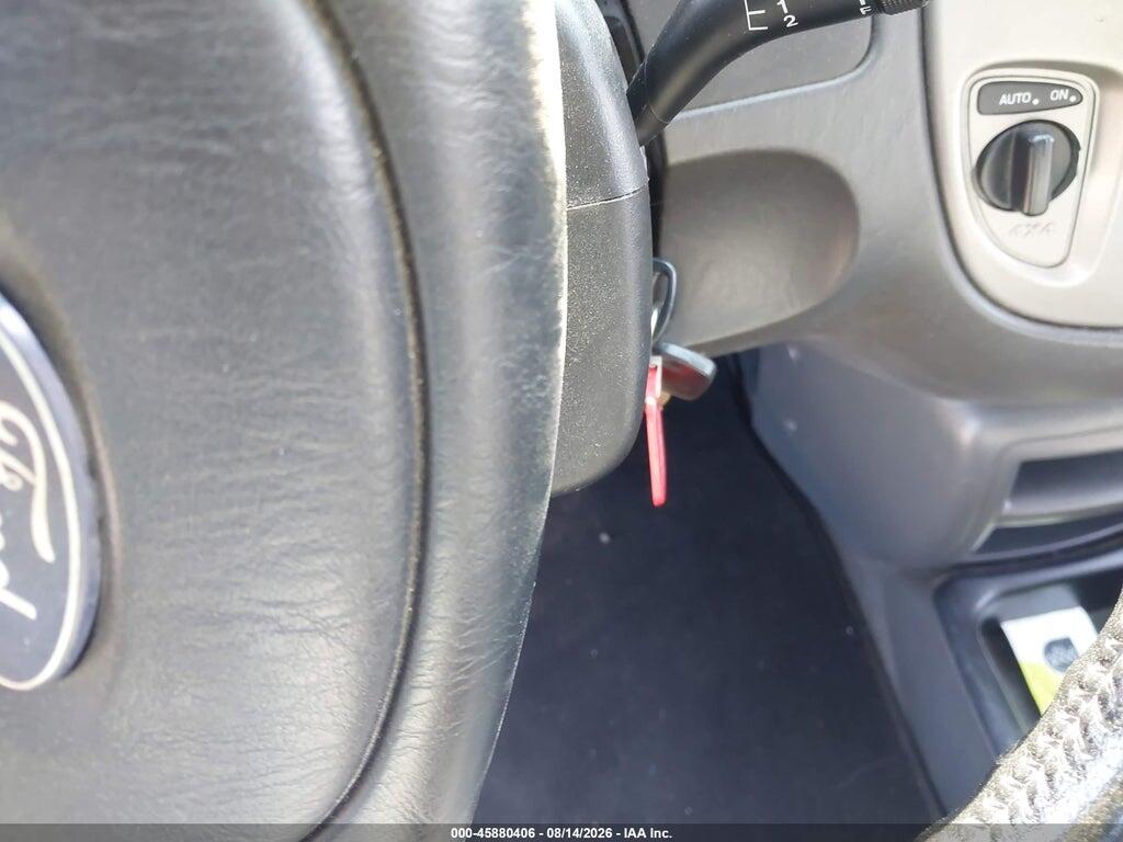 1FMYU93164KB06099 2004 FORD ESCAPE photo no. 11