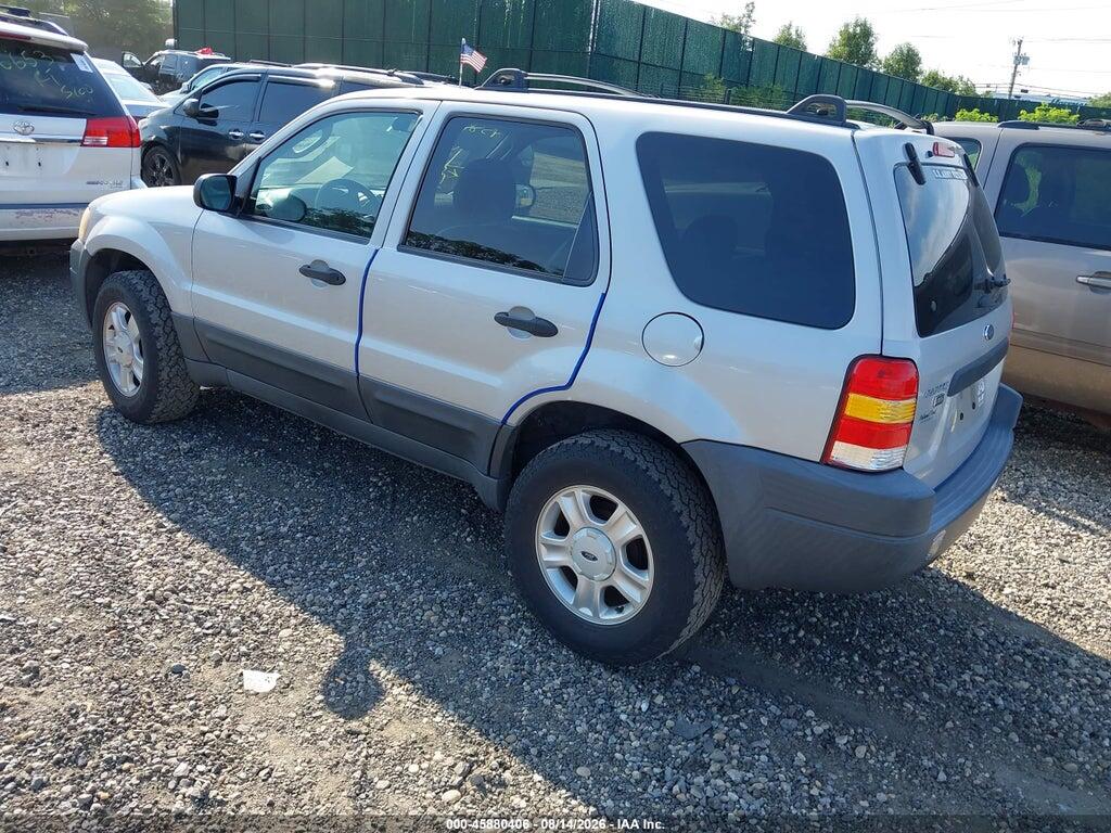 1FMYU93164KB06099 2004 FORD ESCAPE photo no. 3