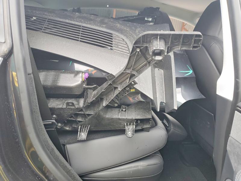 7SAYGDEE6TF536566 2026 TESLA MODEL Y photo no. 10
