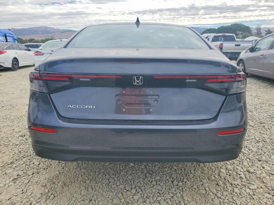 2024 HONDA ACCORD — Фото 6 из 13