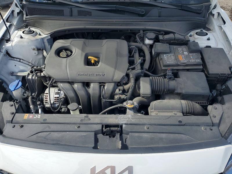 2023 KIA FORTE GT LINE — Фото 11 из 13