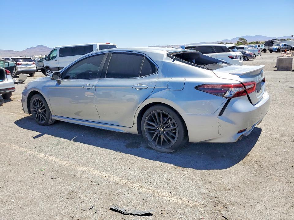 2023 TOYOTA CAMRY XSE — Фото 2 из 12