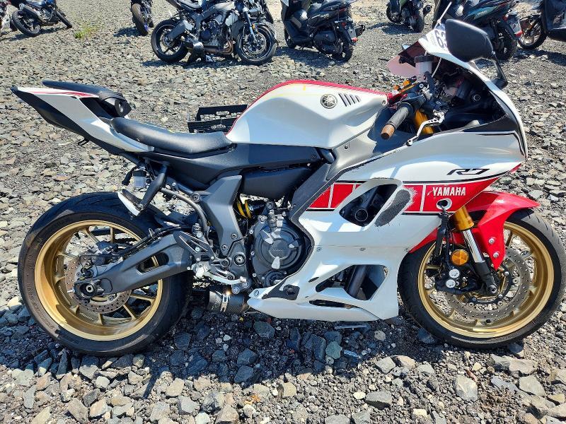 2022 YAMAHA YZFR7 JYARM38E3NA003078