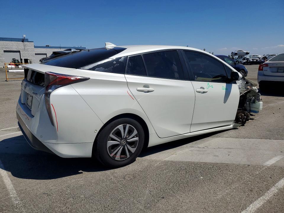 2018 TOYOTA PRIUS TWO — Фото 3 из 13