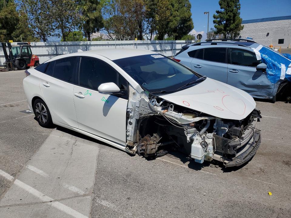 2018 TOYOTA PRIUS TWO — Фото 4 из 13