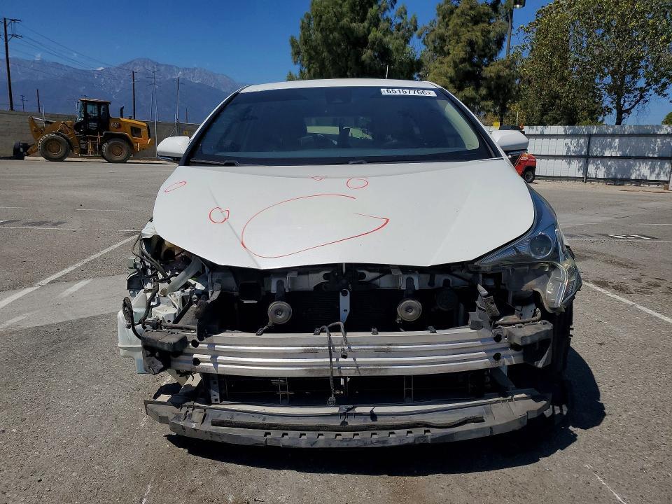 2018 TOYOTA PRIUS TWO — Фото 5 из 13