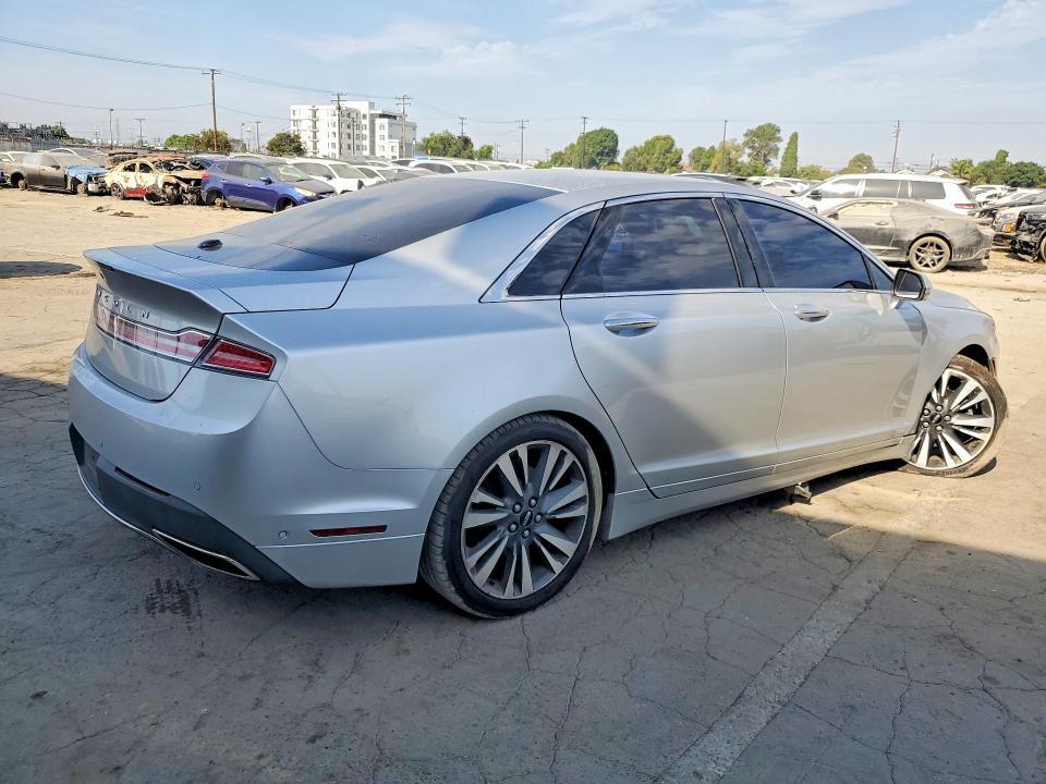 2017 LINCOLN MKZ HYBRID RESERVE — Фото 3 из 12