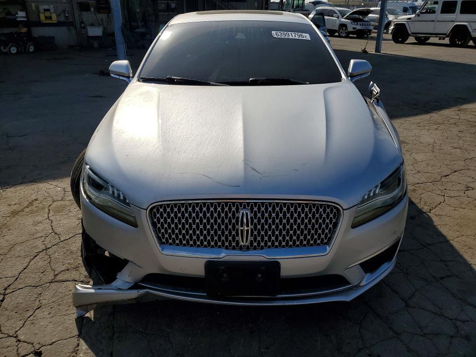 2017 LINCOLN MKZ HYBRID RESERVE — Фото 5 из 12