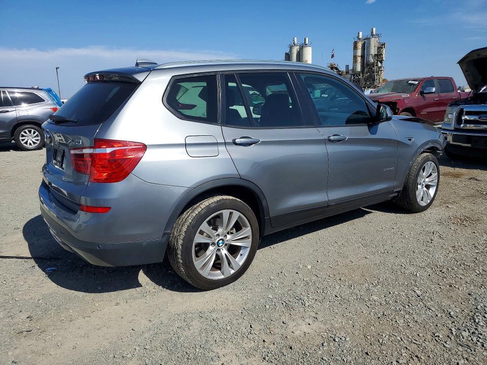 5UXWX7C57G0S15924 2016 BMW X3 photo no. 3