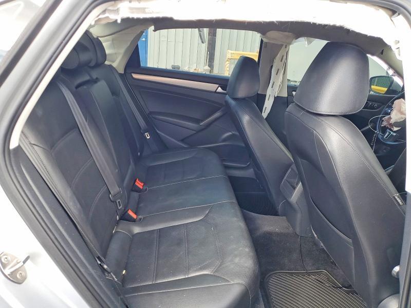 1VWAT7A38FC112613 2015 VOLKSWAGEN PASSAT photo no. 10
