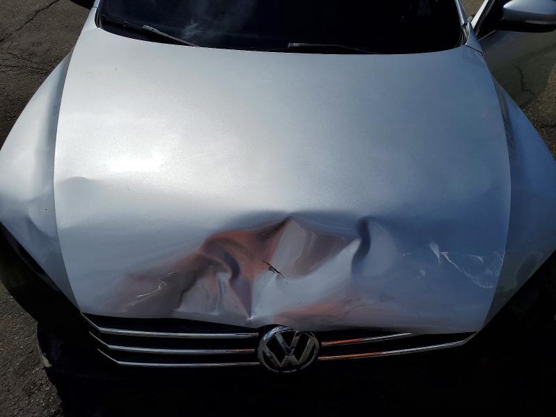 1VWAT7A38FC112613 2015 VOLKSWAGEN PASSAT photo no. 11