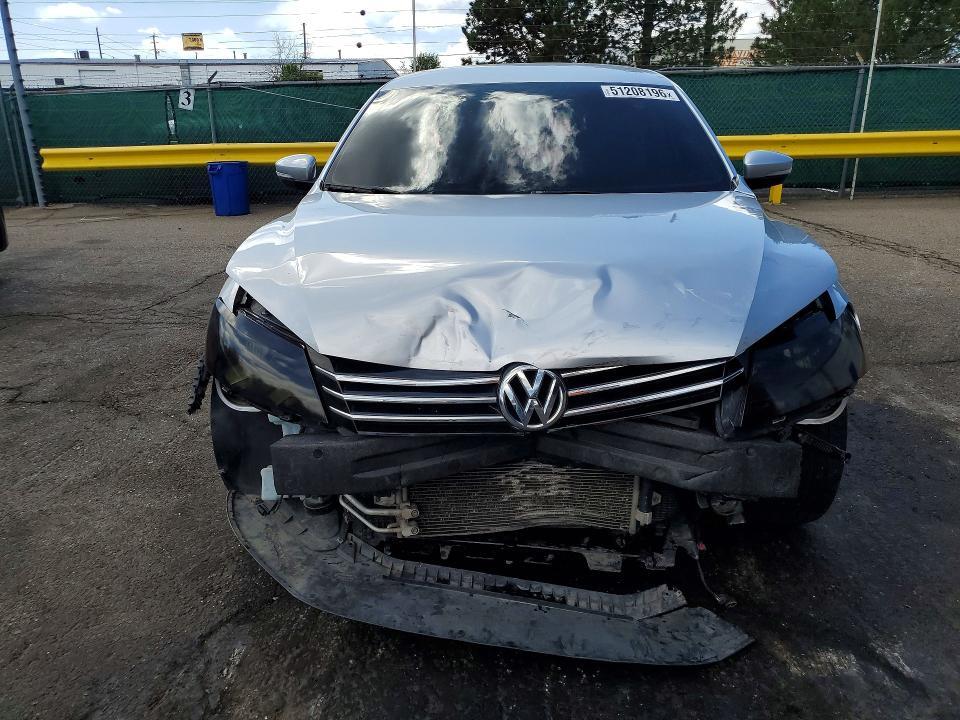 1VWAT7A38FC112613 2015 VOLKSWAGEN PASSAT photo no. 5