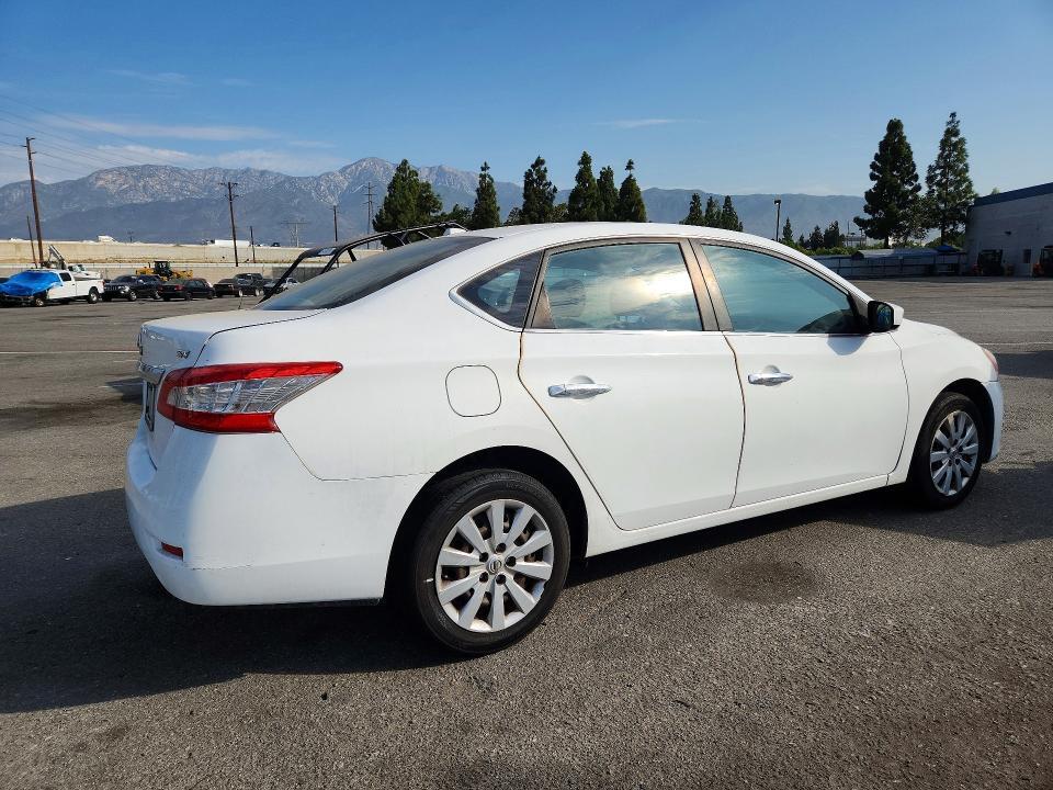 2015 NISSAN SENTRA SV — Фото 3 из 12