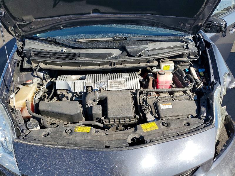 2014 TOYOTA PRIUS TWO — Фото 11 из 12